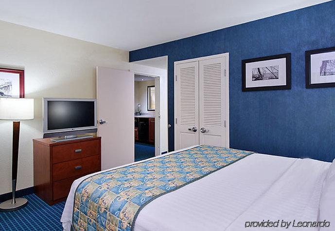 Courtyard Fort Myers At I-75 And Gulf Coast Town Center Estero Phòng bức ảnh